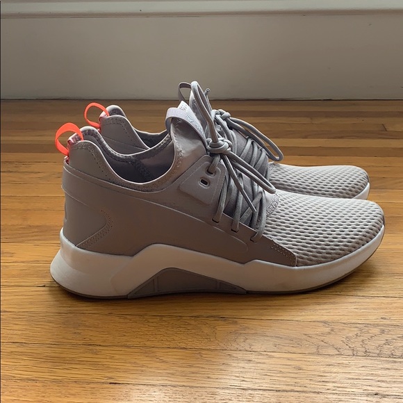 Reebok Shoes - Reebok Sneakers - Worn once
